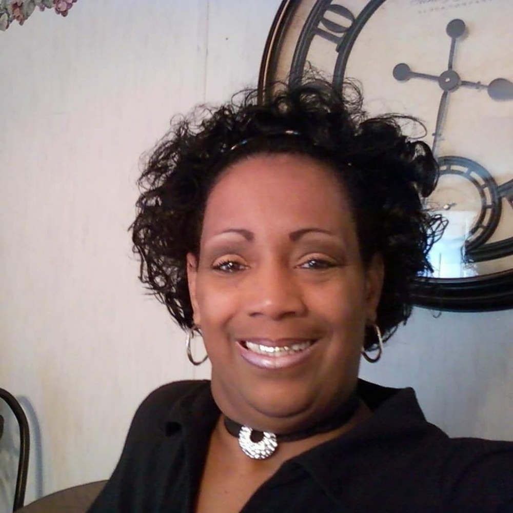 Meet your Posher, Linda